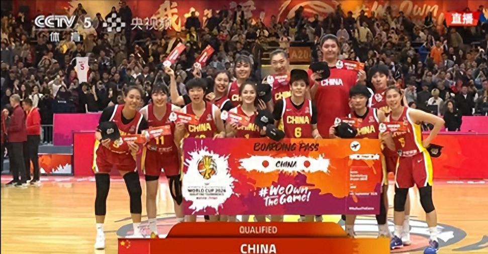 开云真人-光漂亮有啥用？4战15中4，失误多于进球数，球迷：咋进的国家队？