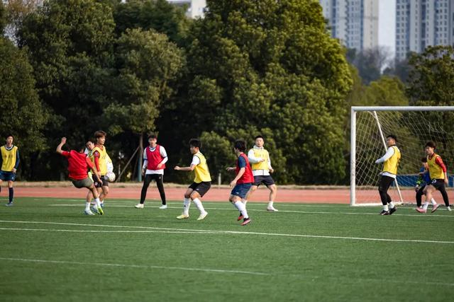 开云彩票-2026“湘超”益阳队首次集训启幕|足球|青训|联赛|赛季|体测_新浪体育_新浪新闻